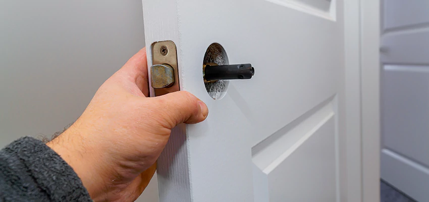 Nighttime Locksmith For Lock Repair in Wheaton, IL