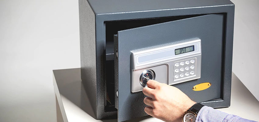 Jewelry Safe Unlocking Service in Wheaton, Illinois