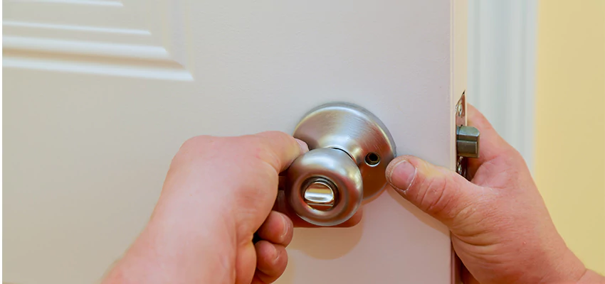 After-hours Locksmith For Lock And Key Installation in Wheaton, IL